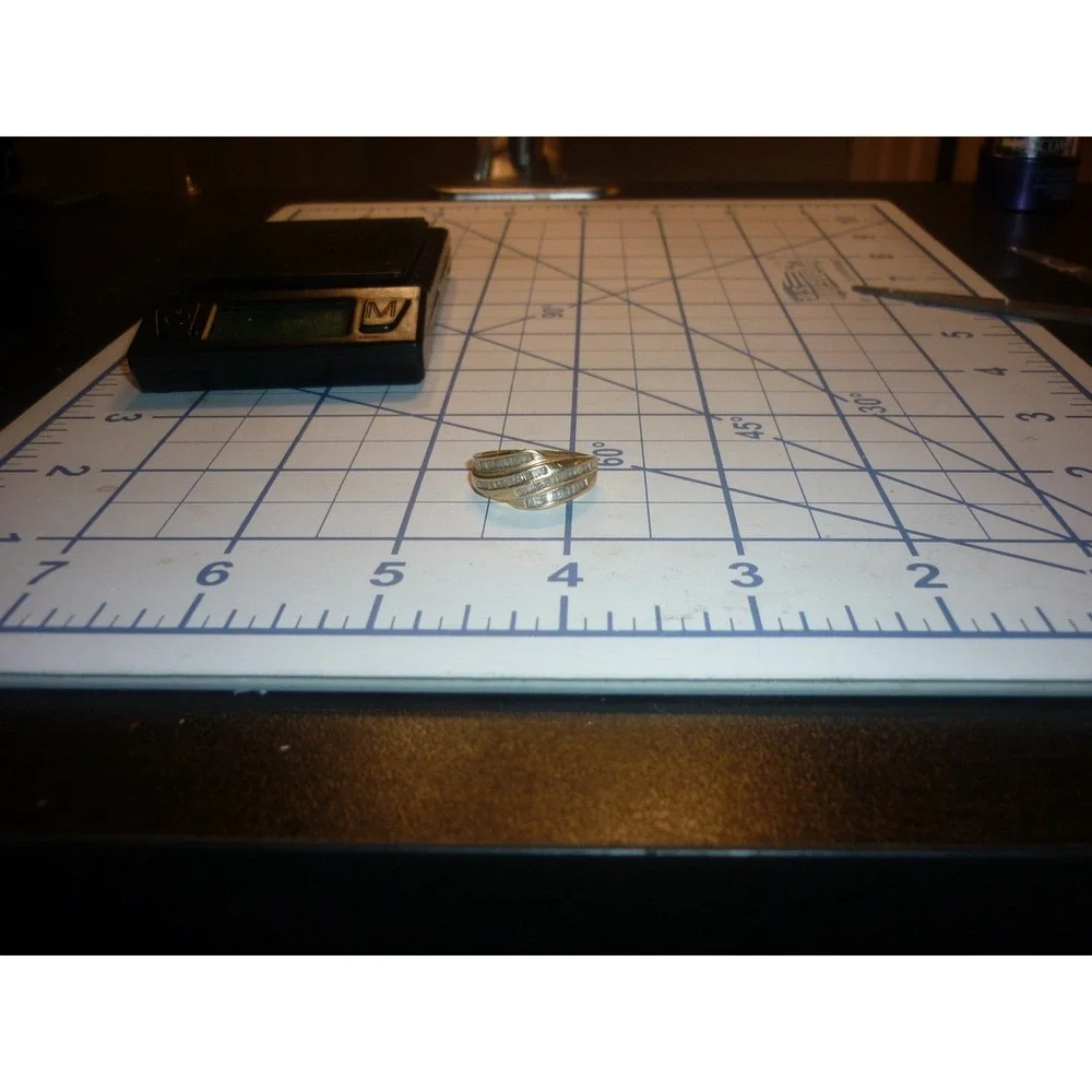 Designer Signed ZEI 14K Gold‎ Baguette Diamond Crossover Wave Ring 3.12g